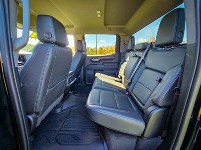 2023 GMC Sierra 1500 4WD Crew Cab Short Box SLT