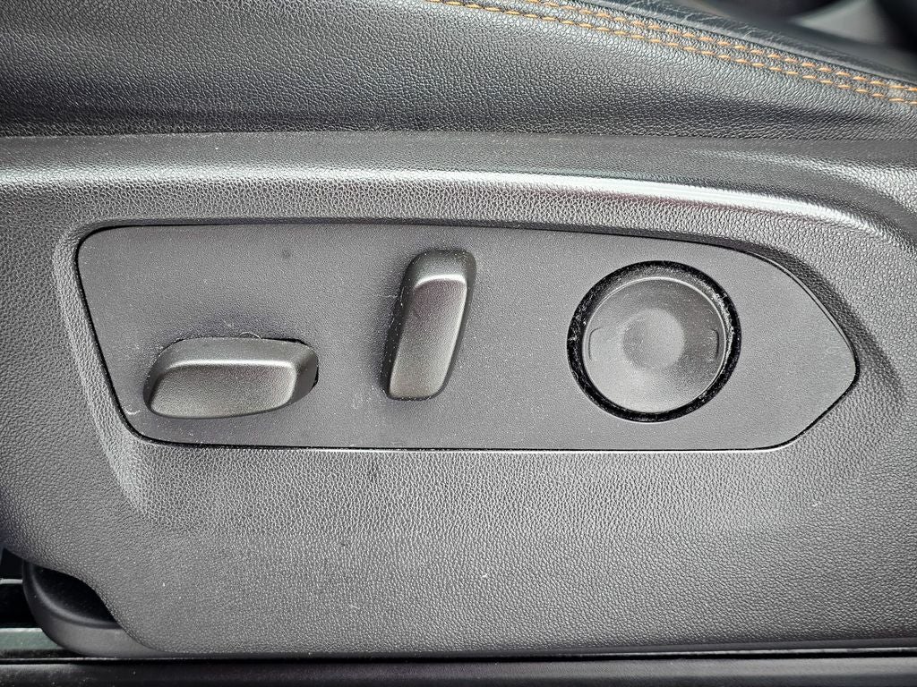 2024 GMC Sierra 1500 4WD Crew Cab Short Box AT4