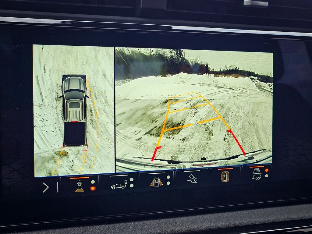 2024 GMC Sierra 1500 4WD Crew Cab Short Box AT4