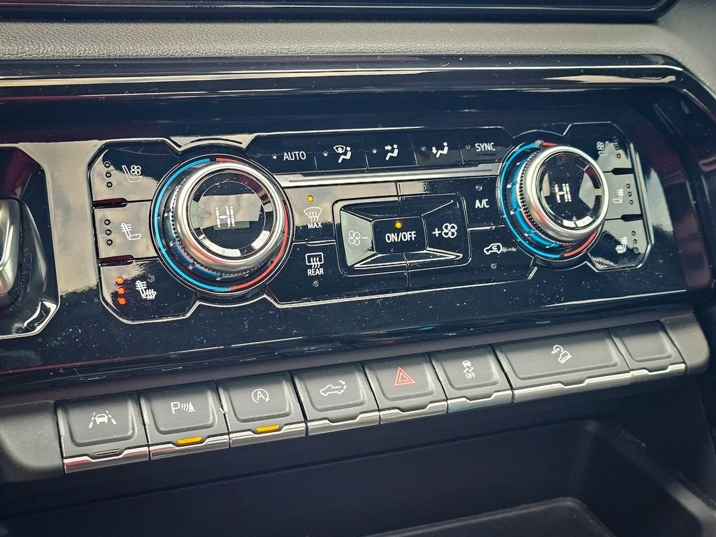 2024 GMC Sierra 1500 4WD Crew Cab Short Box AT4