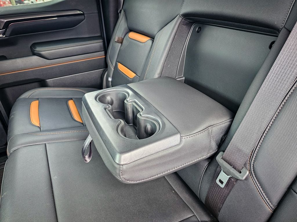 2024 GMC Sierra 1500 4WD Crew Cab Short Box AT4