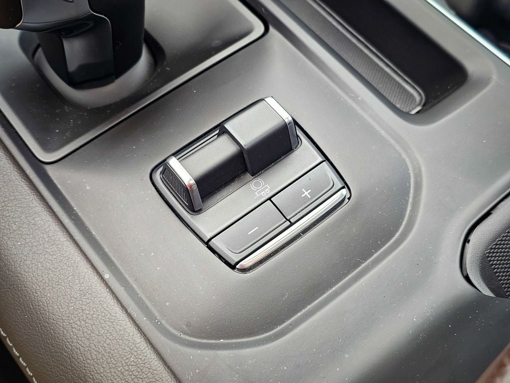 2024 GMC Sierra 1500 4WD Crew Cab Short Box Denali