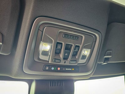 2024 GMC Sierra 1500 4WD Crew Cab Short Box Denali