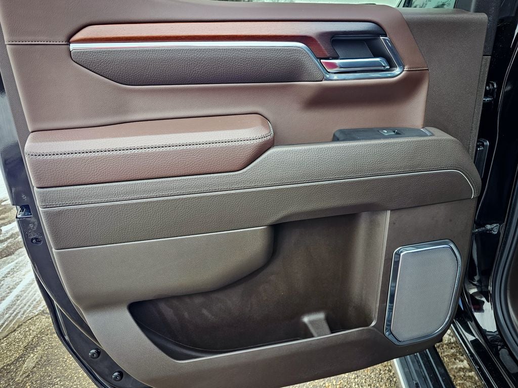 2024 GMC Sierra 1500 4WD Crew Cab Short Box Denali