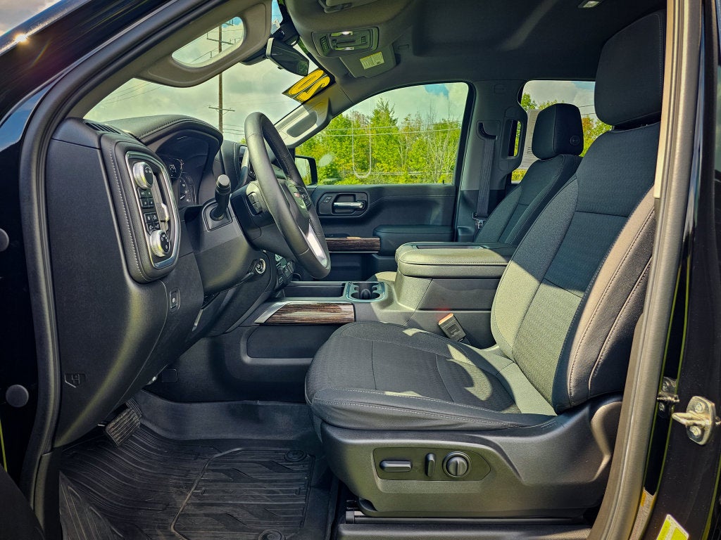 2020 GMC Sierra 1500 4WD Double Cab Standard Box Elevation