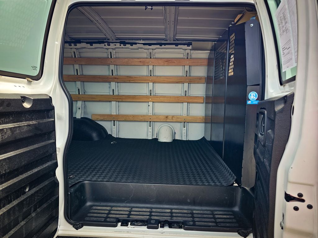 2024 GMC Savana Cargo RWD 2500 Regular Wheelbase Work Van