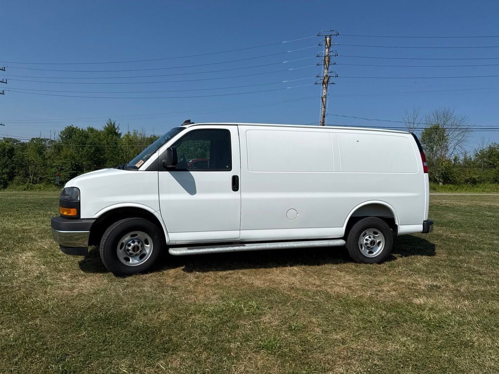 2025 GMC Savana Cargo RWD 2500 Regular Wheelbase Work Van