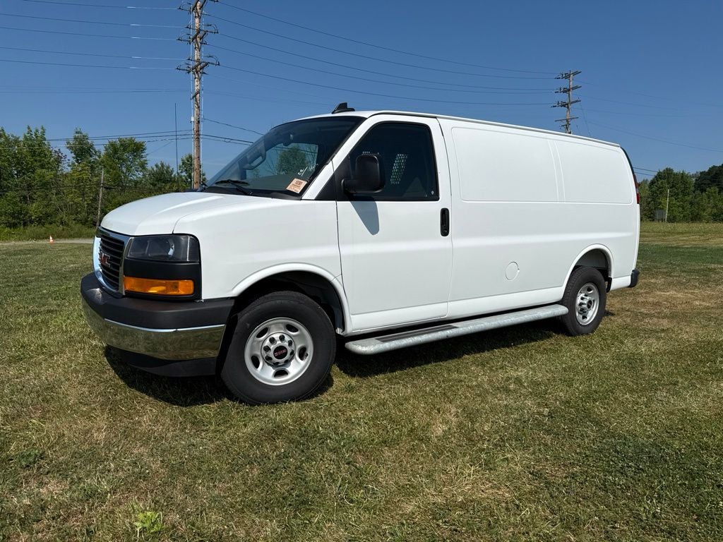2025 GMC Savana Cargo RWD 2500 Regular Wheelbase Work Van