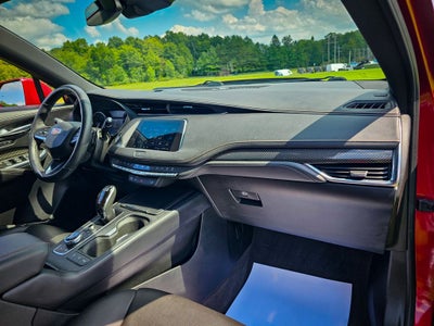 2020 Cadillac XT4 AWD Sport