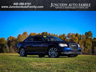 2016 Chrysler 300 Limited