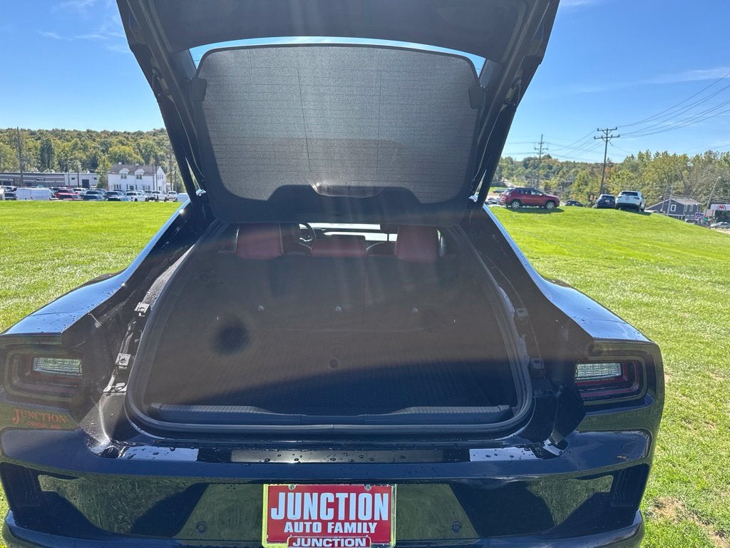 2027 Dodge Charger CHARGER R/T PLUS 4-DOOR AWD