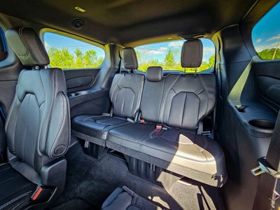 2027 Chrysler Pacifica PACIFICA SELECT