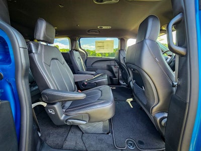 2027 Chrysler Pacifica PACIFICA SELECT