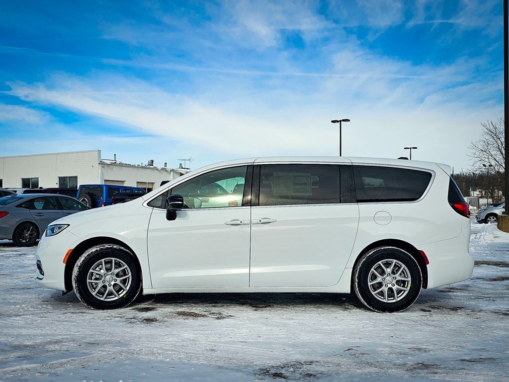 2026 Chrysler Pacifica PACIFICA SELECT