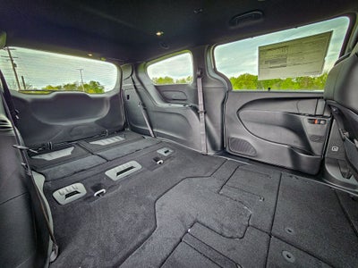 2027 Chrysler Pacifica PACIFICA SELECT