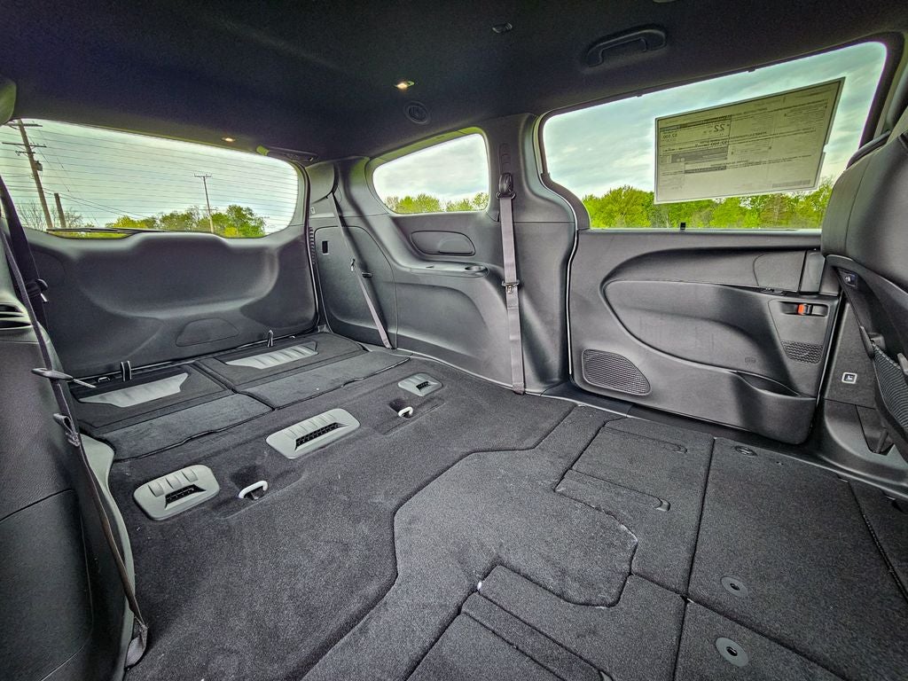 2027 Chrysler Pacifica PACIFICA SELECT
