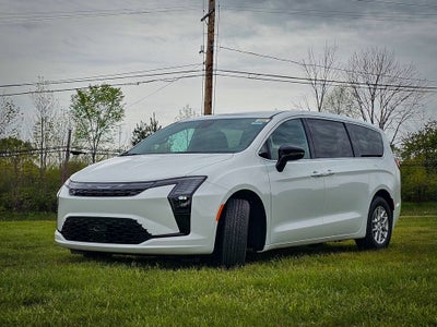 2027 Chrysler Pacifica PACIFICA SELECT
