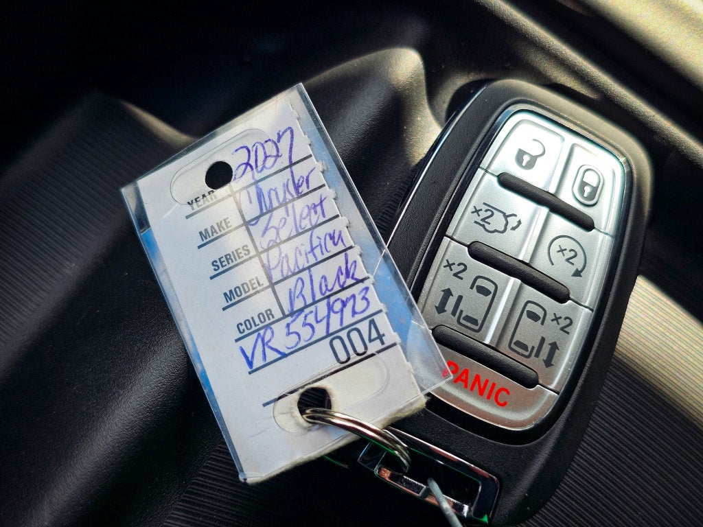 2027 Chrysler Pacifica PACIFICA SELECT