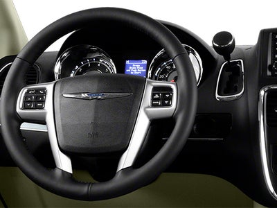 2014 Chrysler Town & Country Touring-L