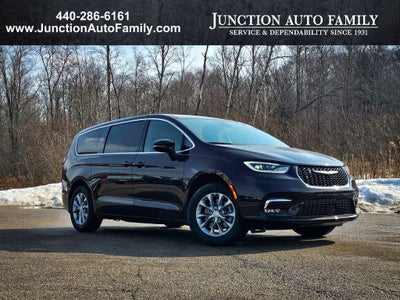 2026 Chrysler Pacifica PACIFICA SELECT AWD
