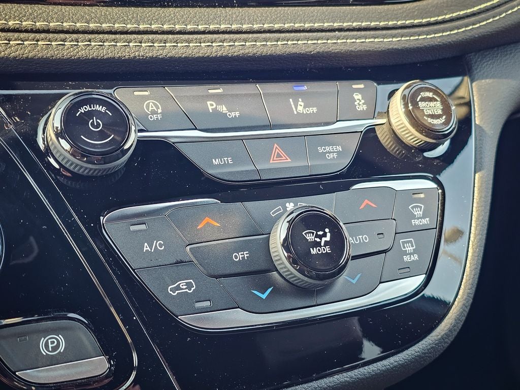 2026 Chrysler Pacifica PACIFICA SELECT AWD