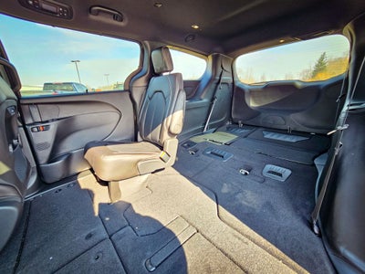 2026 Chrysler Pacifica PACIFICA SELECT AWD