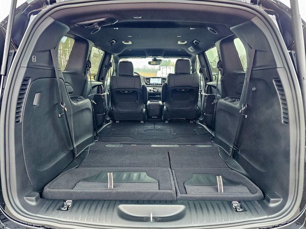 2026 Chrysler Pacifica PACIFICA SELECT AWD