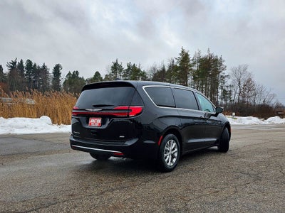 2026 Chrysler Pacifica PACIFICA SELECT AWD