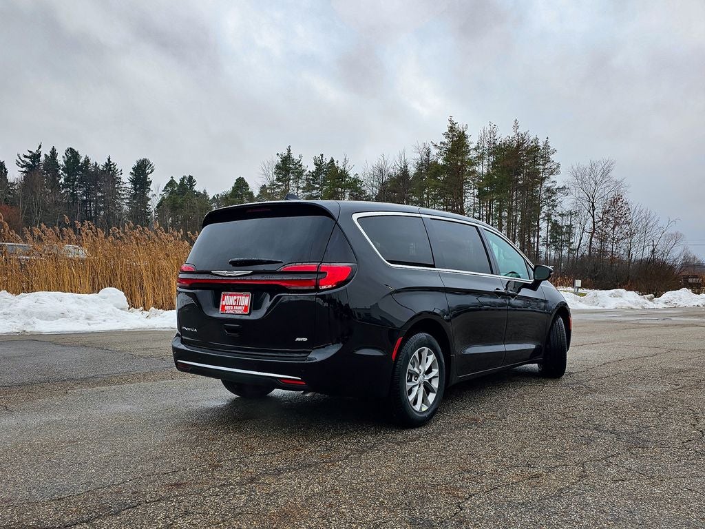 2026 Chrysler Pacifica PACIFICA SELECT AWD