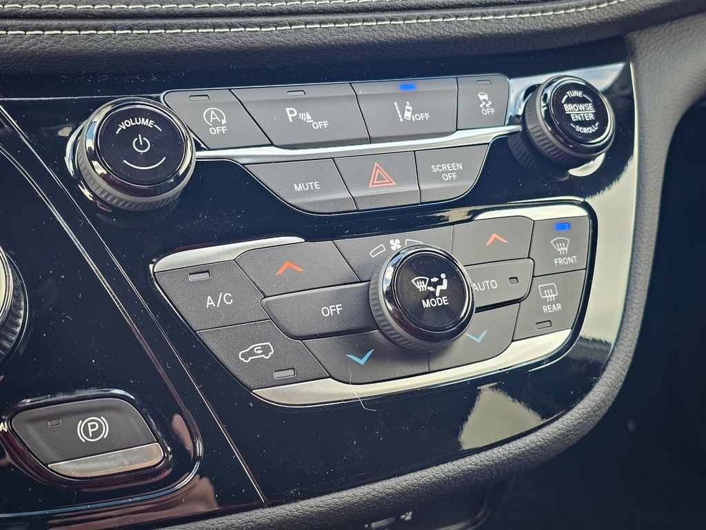 2026 Chrysler Pacifica PACIFICA SELECT AWD