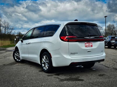 2026 Chrysler Pacifica PACIFICA SELECT AWD
