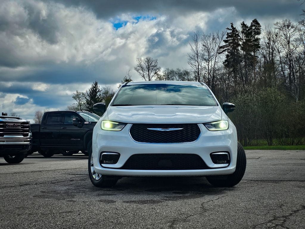 2026 Chrysler Pacifica PACIFICA SELECT AWD