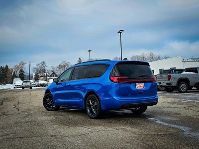 2026 Chrysler Pacifica PACIFICA SELECT AWD