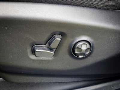 2027 Chrysler Pacifica PACIFICA SELECT AWD