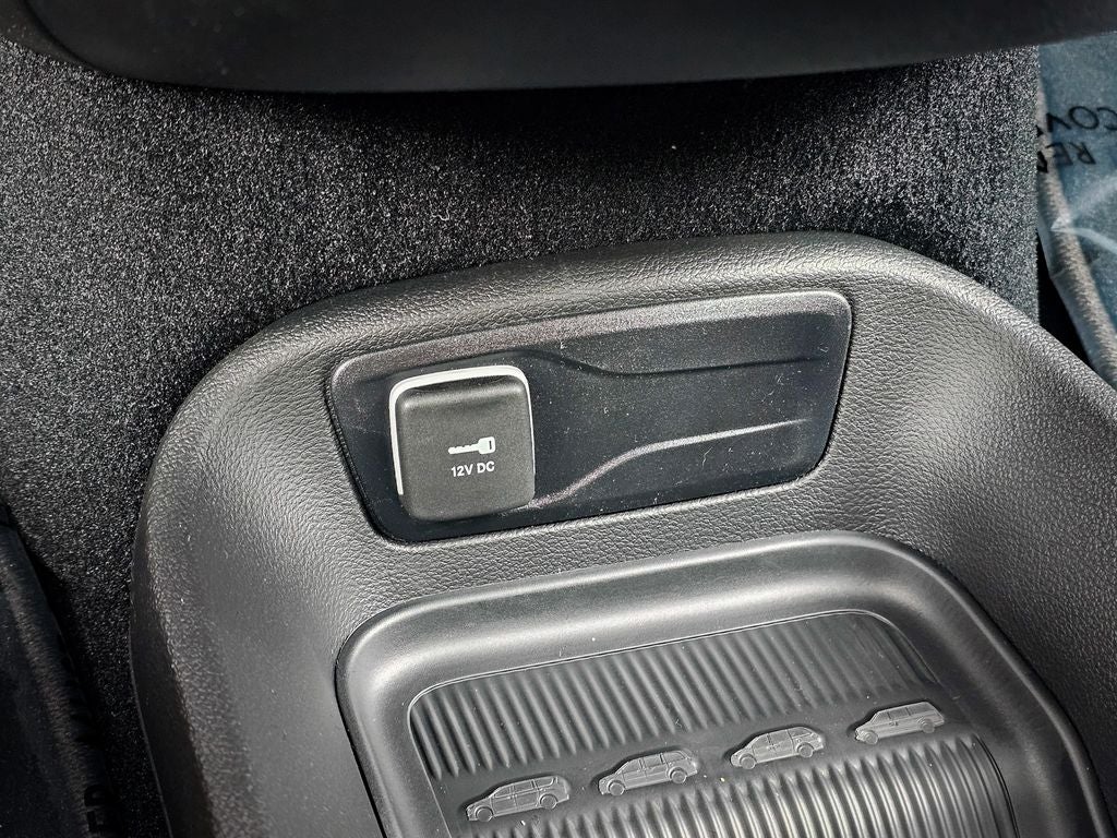 2027 Chrysler Pacifica PACIFICA SELECT AWD
