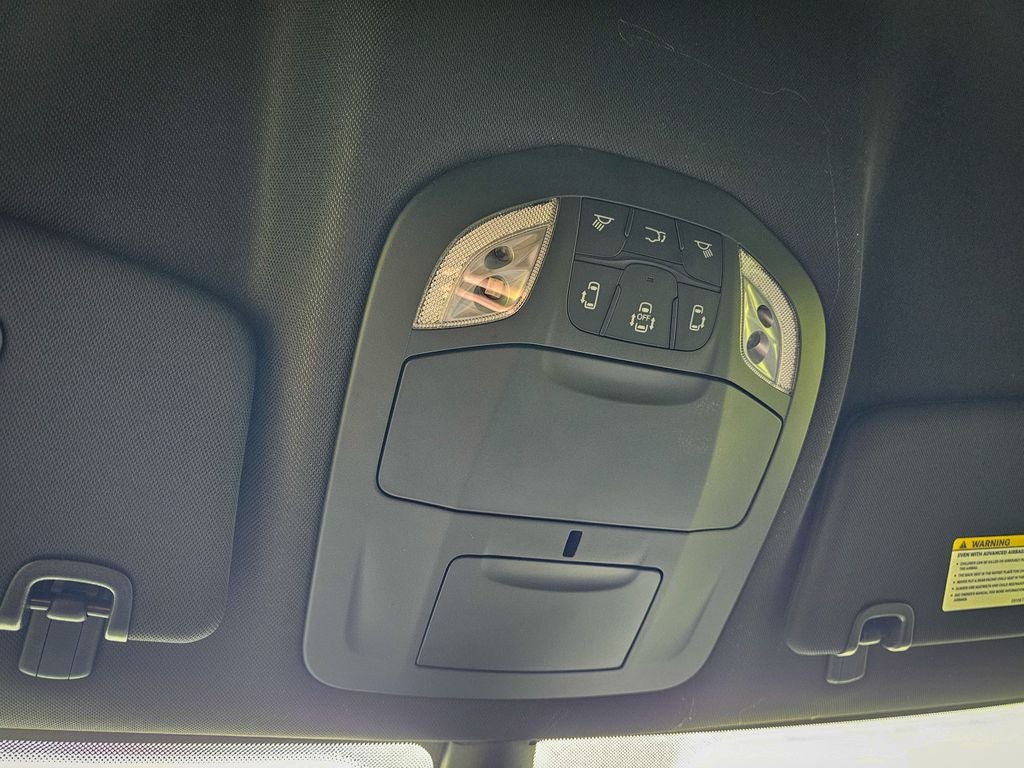 2027 Chrysler Pacifica PACIFICA SELECT AWD