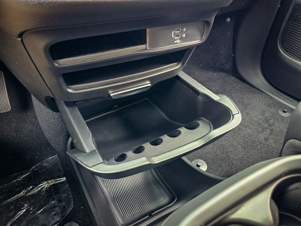 2027 Chrysler Pacifica PACIFICA SELECT AWD