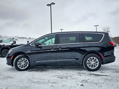 2026 Chrysler Pacifica PACIFICA SELECT AWD