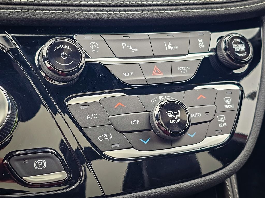 2026 Chrysler Pacifica PACIFICA LIMITED AWD