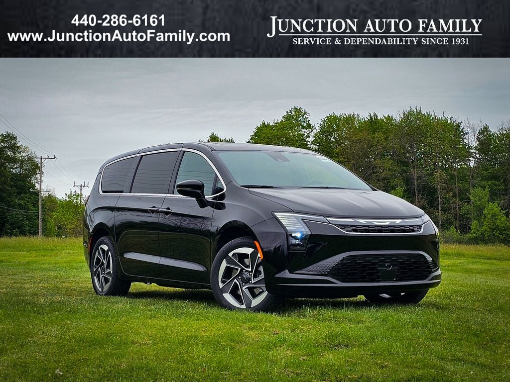 2027 Chrysler Pacifica PACIFICA LIMITED AWD