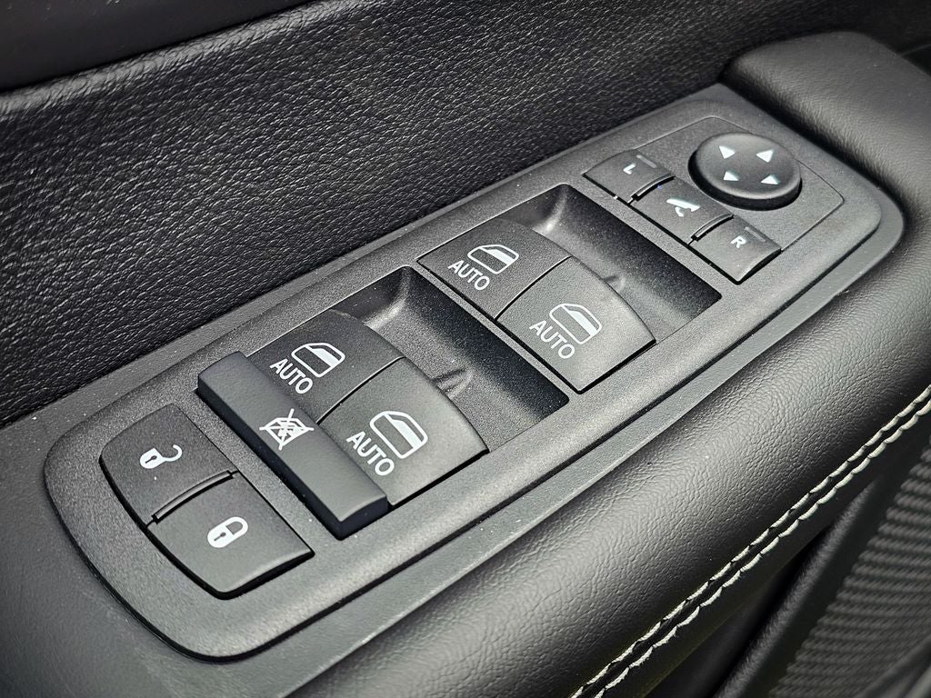 2027 Chrysler Pacifica PACIFICA LIMITED AWD