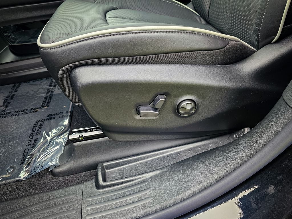 2027 Chrysler Pacifica PACIFICA LIMITED AWD