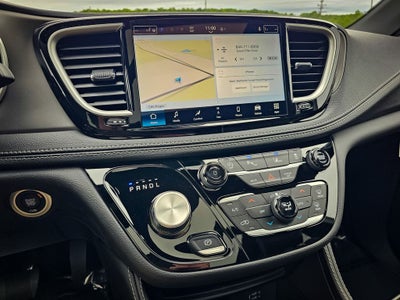 2027 Chrysler Pacifica PACIFICA LIMITED AWD