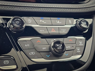 2027 Chrysler Pacifica PACIFICA LIMITED AWD
