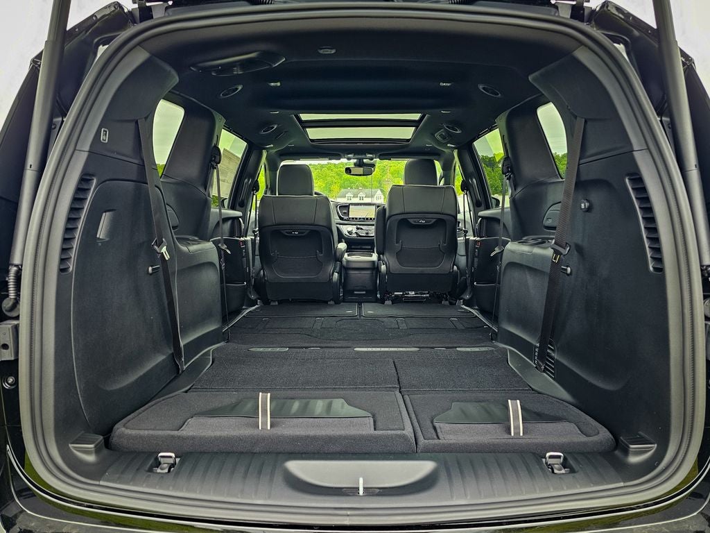 2027 Chrysler Pacifica PACIFICA LIMITED AWD