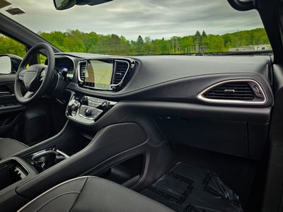 2027 Chrysler Pacifica PACIFICA LIMITED AWD