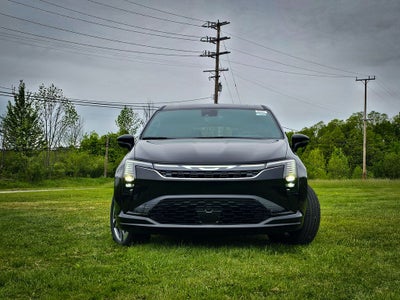 2027 Chrysler Pacifica PACIFICA LIMITED AWD