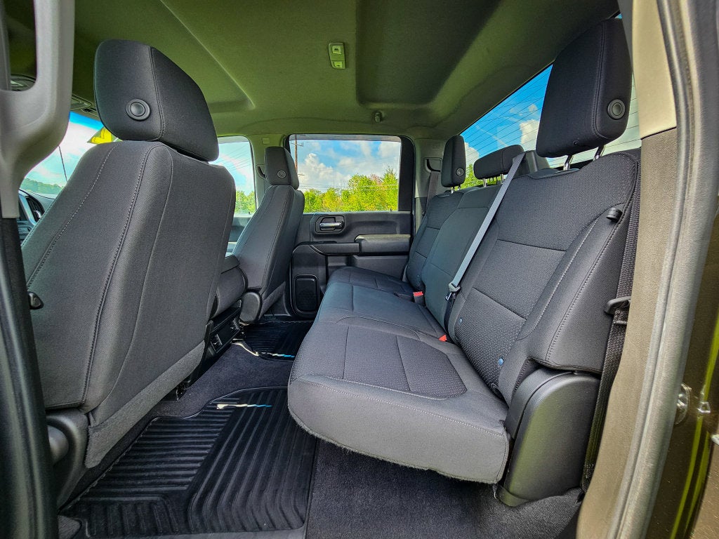 2022 Chevrolet Silverado 2500HD 4WD Crew Cab Standard Bed Custom