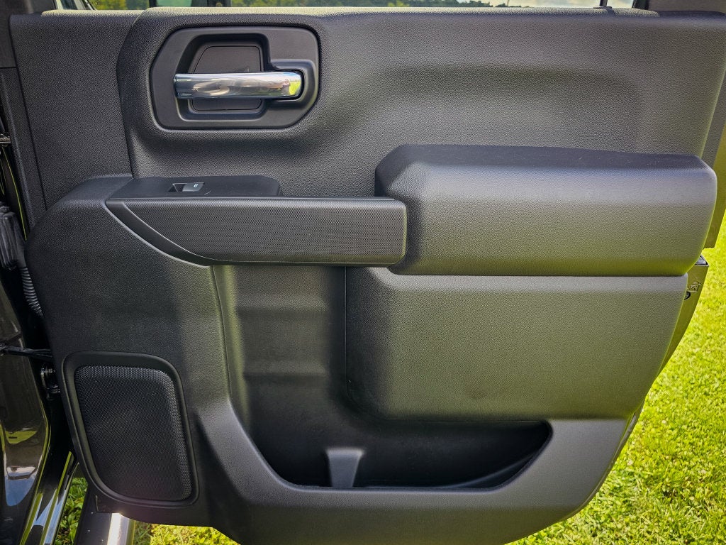 2022 Chevrolet Silverado 2500HD 4WD Crew Cab Standard Bed Custom