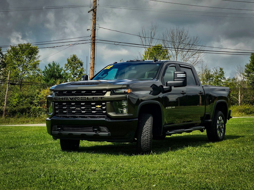 2022 Chevrolet Silverado 2500HD 4WD Crew Cab Standard Bed Custom